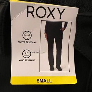 Roxy women’s  Black Wind and Water Resistant Pants